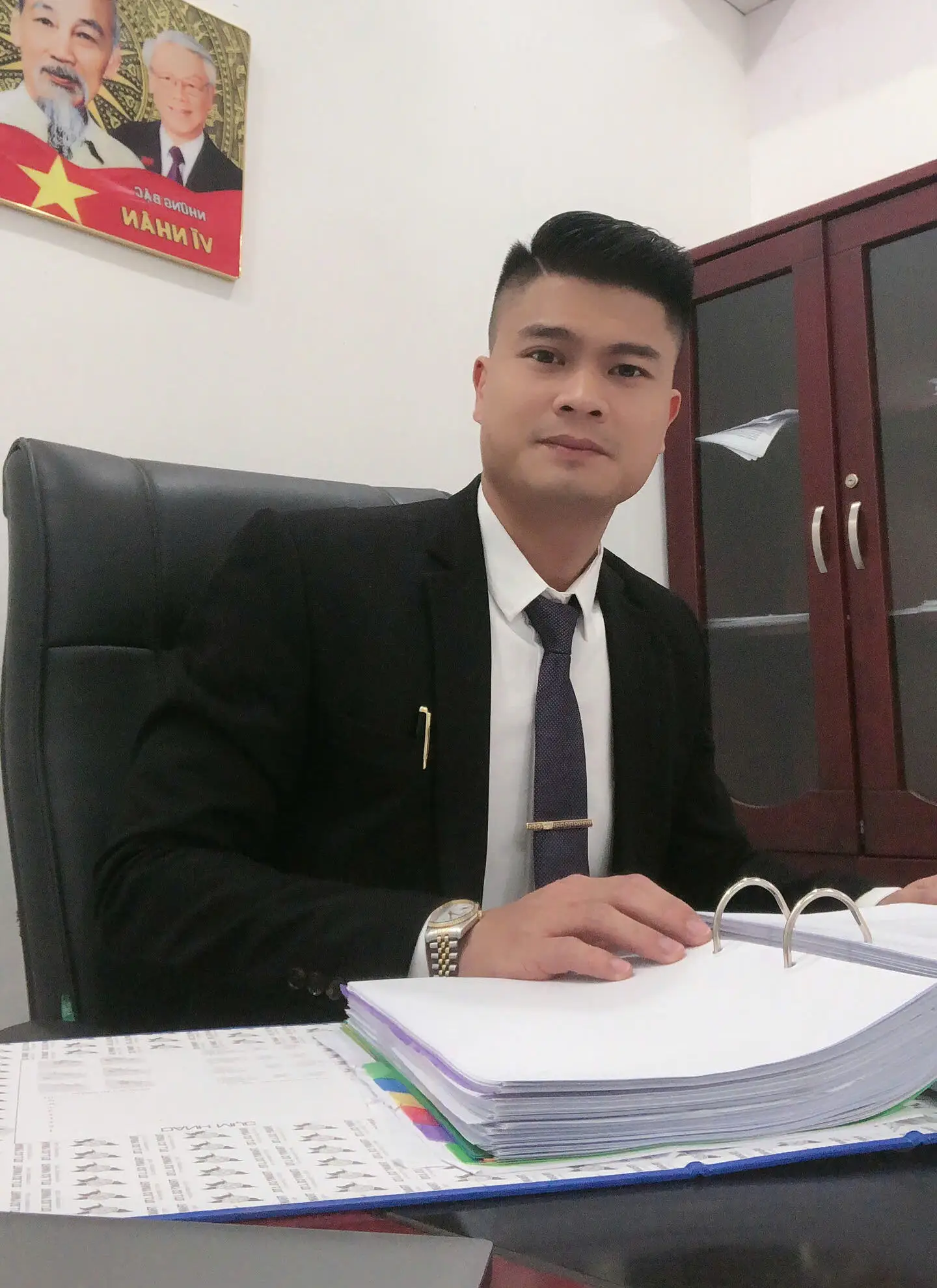 TRANG CHỦ CEO Hang Luat Quoc te Le Gia e1791967113435